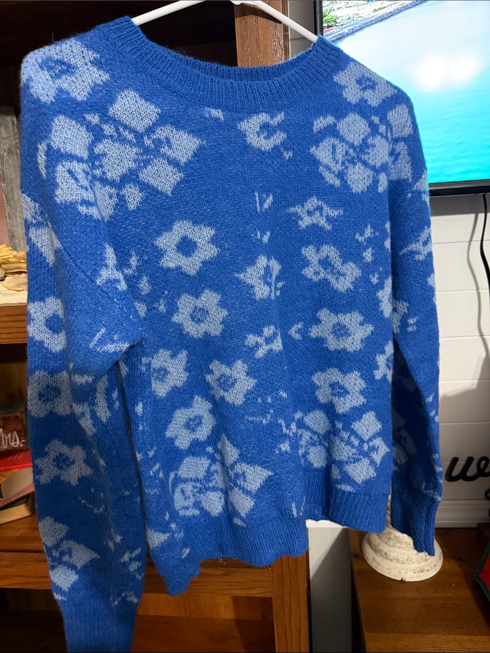 Easel Blue Floral Crewneck Sweater